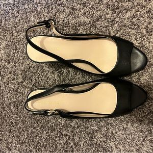 COLEAAN Sandals size 6